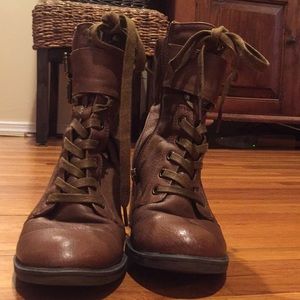 Bass Lace Up Combat Boots